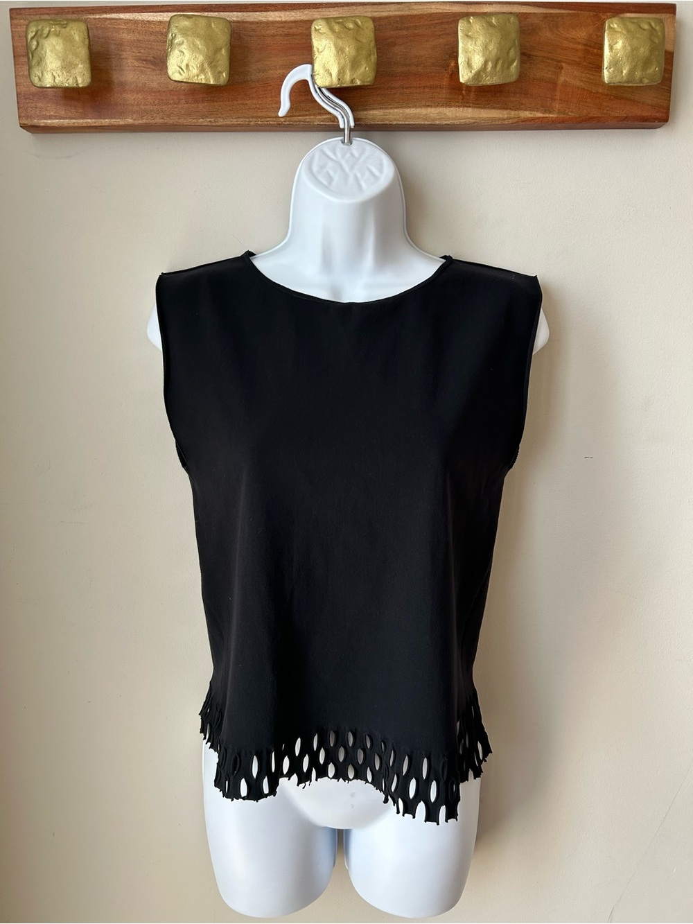 NWOT Wolford Black Tank Top - Laser-Cut Hem - Moto Edgy Chic 90s Minimalism M